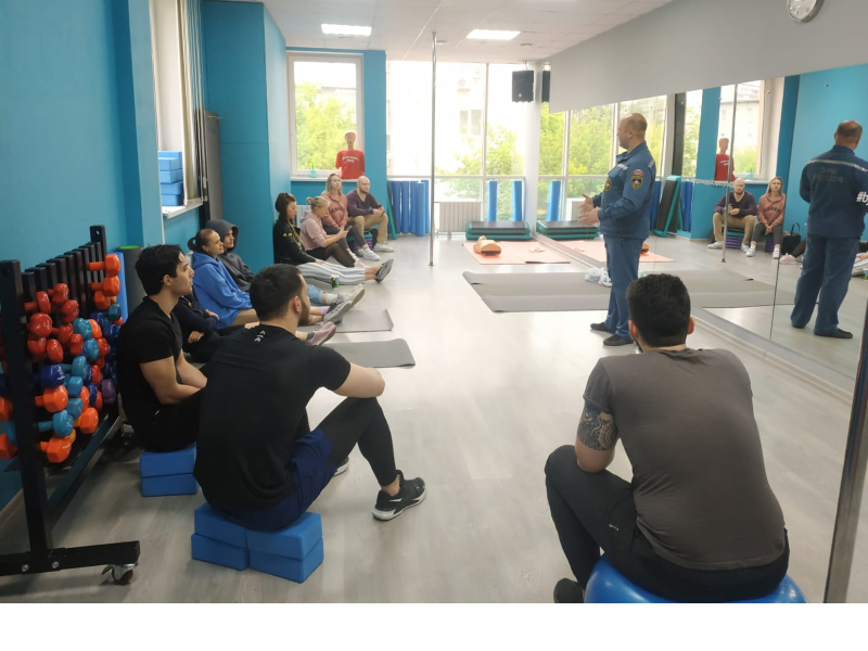 В Екатеринбурге психологи провели курс по оказанию первой помощи для фитнес-тренеров