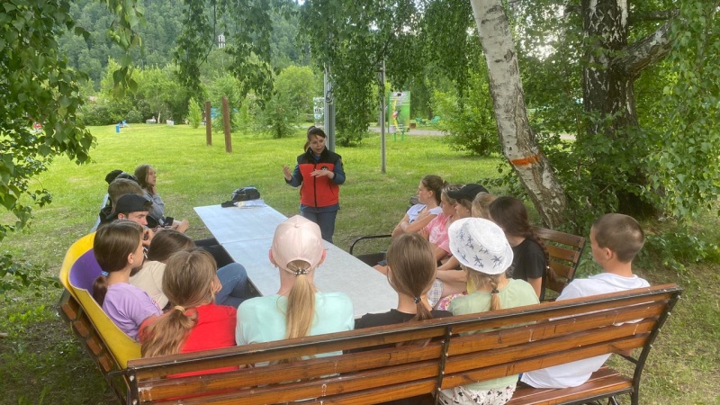 Психологи Сибирского филиала провели занятия для воспитанников Красноярского краевого центра туризма и краеведения
