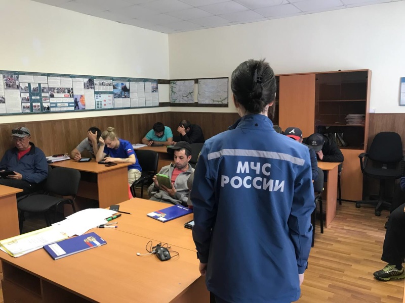Психологи Северо-Кавказского филиала  провели социологические исследования в подразделениях МЧС России