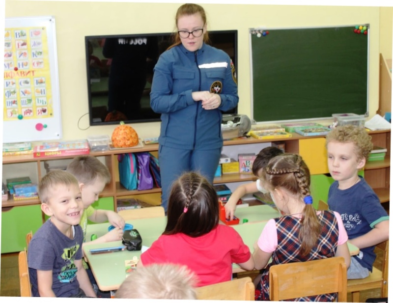Психолог Приволжского филиала провела занятия с дошколятами