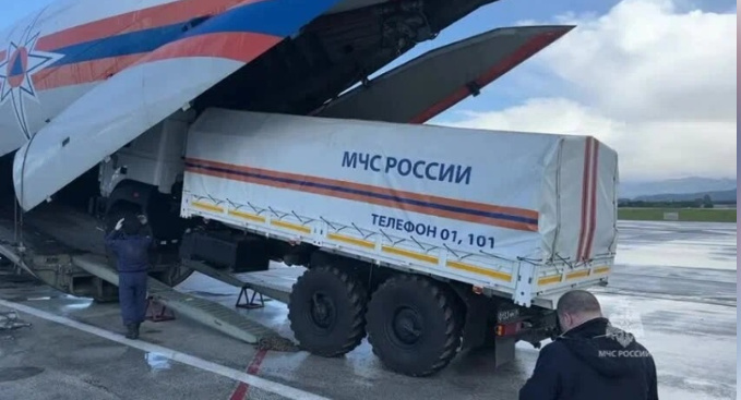 Спасатели МЧС России ликвидируют последствия землетрясения в Турции и Сирии