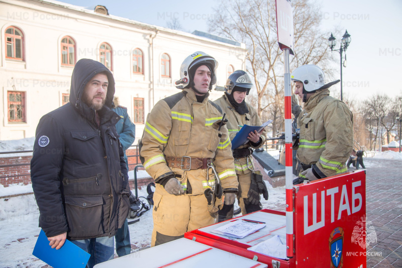 В Кирове прошли крупные пожарно-тактические учения на объекте с массовым пребыванием людей