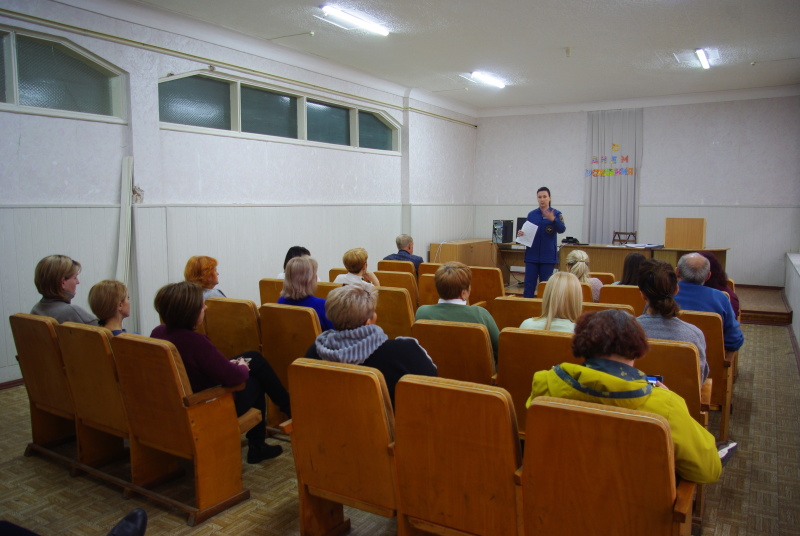 Психолог Крымского филиала провела занятие с сотрудниками налоговой службы