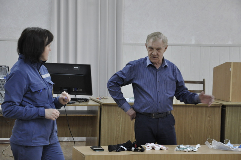 В Севастополе специалисты Крымского филиала  ФГБУ ЦЭПП МЧС России продолжают обучать взрослых  навыкам оказания первой помощи