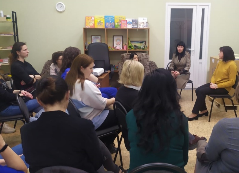 Психологи  МЧС  провели занятие для специалистов Центра социальной помощи семье и детям в г. Севастополе