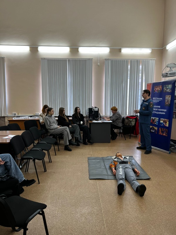 Психологи Сибирского филиала приняли участие в мероприятиях в рамках празднования «Дня психолога» для студентов ИППС СФУ