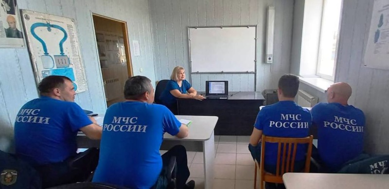 Горноспасатели Соль-Илецкого ВГСП  успешно прошли курс занятий по психологической подготовке