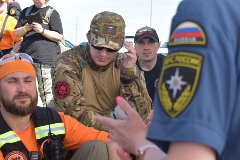 149 волонтеров поисково-спасательного отряда «ЛизаАлерт» научились методам оказания психологической поддержки