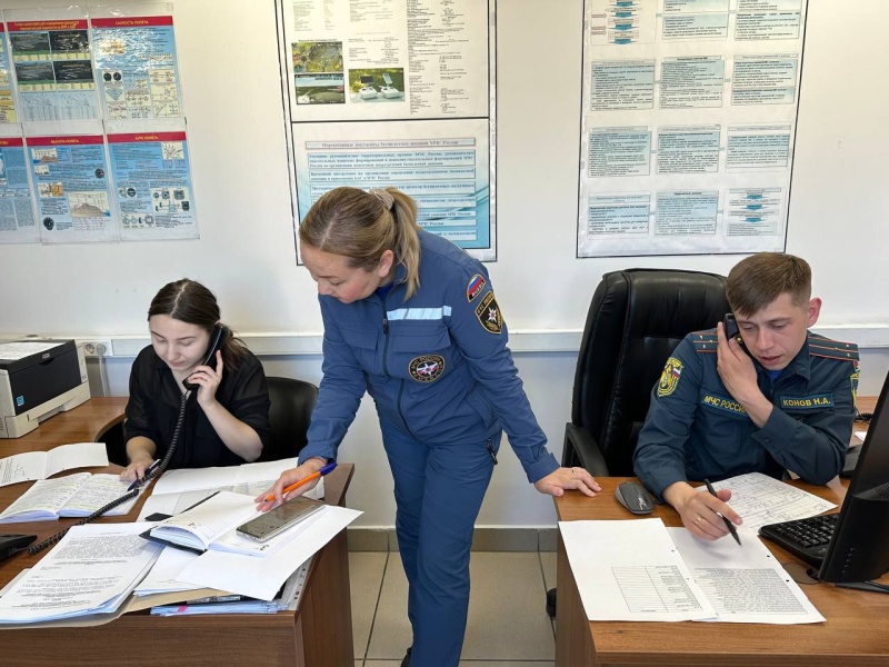 Специалисты психологической службы ДФО приняли участие в тренировке по организации работы телефона «Горячая линия»