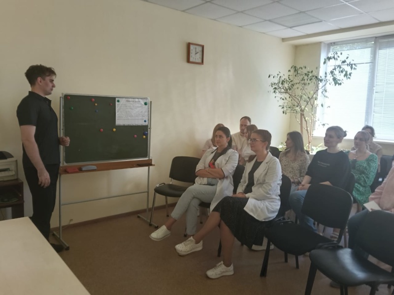 Психологи Сибирского филиала провели занятие для медицинских психологов в Красноярске