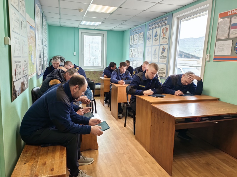 Специалисты Сибирского филиала приняли участие в проведении социологических и социально-прикладных исследований в подразделениях Байкальского поисково-спасательного отряда МЧС России