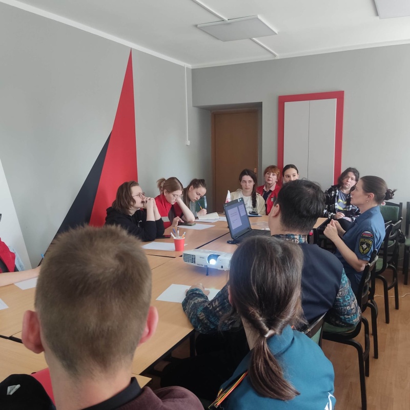 В Калининграде психологи развивают сотрудничество с региональным отделением Российского Красного Креста