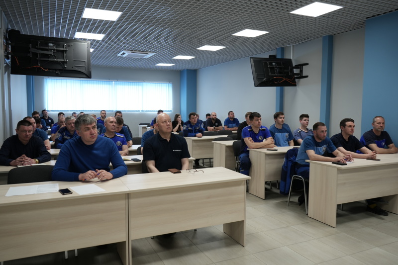 Специалист Северо-Западного филиала провел занятия для работников АО «Аварийно-технический центр Росатома»