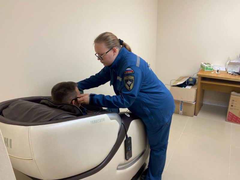 Специалисты Крымского филиала продолжают мероприятия по психологической профилактике и коррекции с личным составом МЧС России