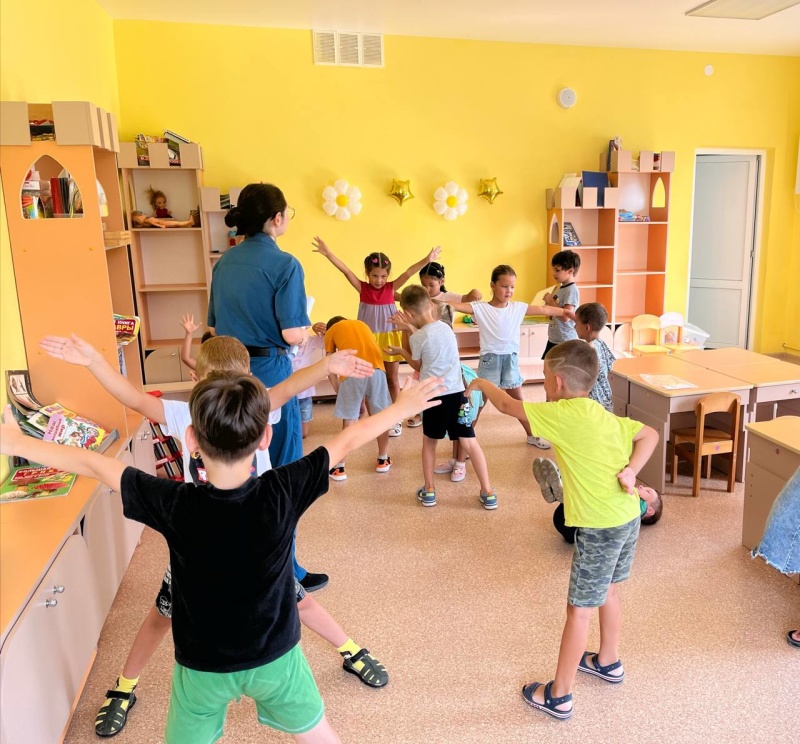 Психолог Крымского филиала МЧС провела занятие по безопасности на водных объектах для школьников в ГБДОУ «Детский сад № 131»