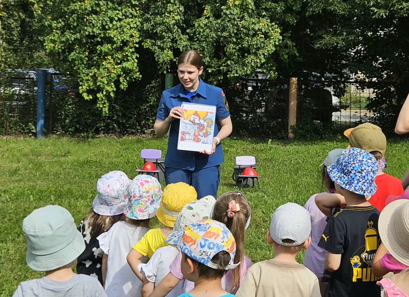 На Урале дети вновь смогли примерить на себя роль юных пожарных