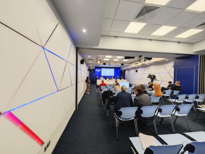 Юлия Шойгу: Наши практические пособия переведены на 33 языка народов России и иностранные языки