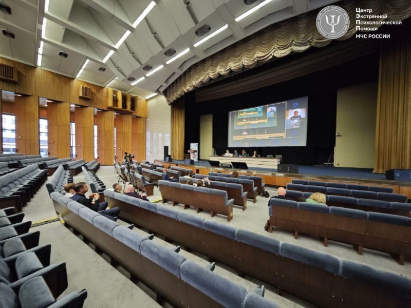 Инициативу ЦЭПП МЧС России по дополнению методических рекомендаций для диспетчеров скорой помощи разделом «Психологическая поддержка» одобрили единогласно на Заседании Профильной комиссии Минздрава России по направлению «Первая помощь»