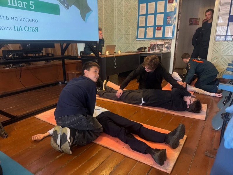 В Березниках прошел «Единый урок первой помощи» для семиклассников