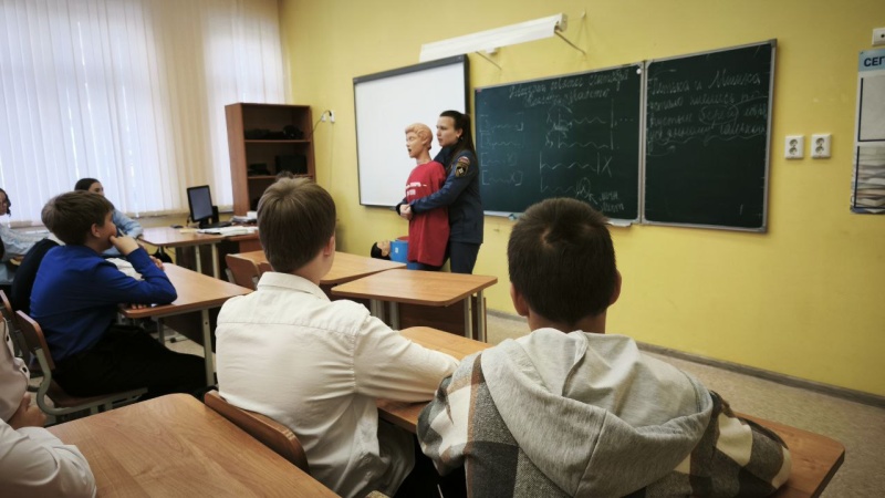 Школьники поучаствовали в мастер-классах по первой помощи