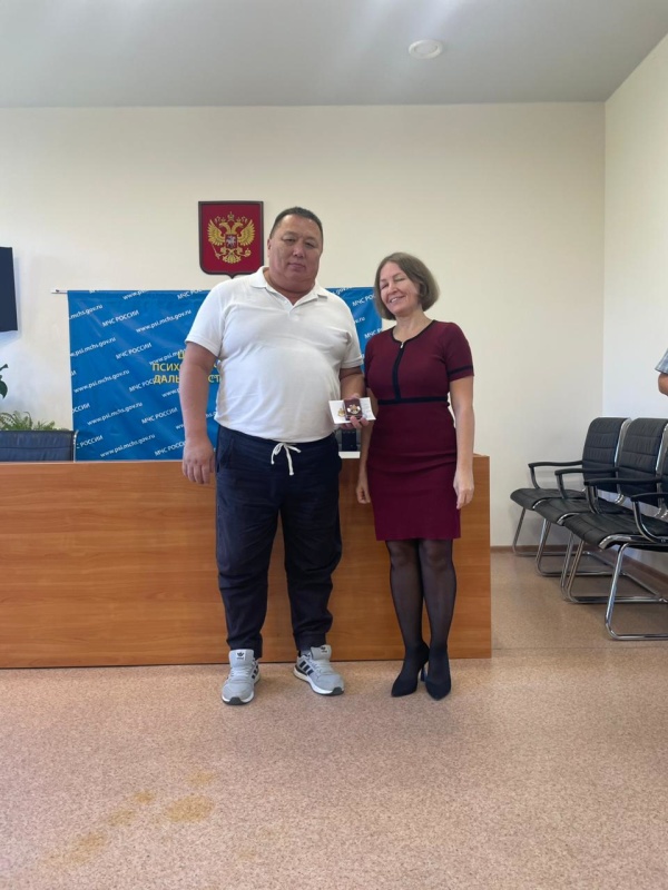 В Дальневосточном филиале ЦЭПП МЧС России прошло награждение сотрудников