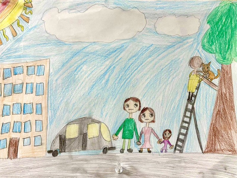 В Северо-Западном филиале ЦЭПП МЧС России организована тематическая выставка рисунков детей к 35-летию создания МЧС России