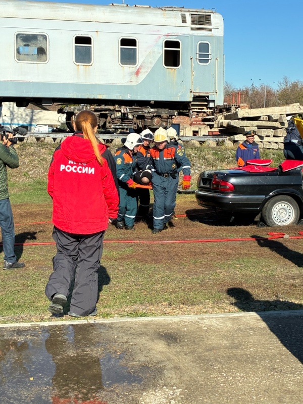 Специалисты Южного филиала приняли участие в тренировке в ходе переаттестации на право ведения аварийно-спасательных работ