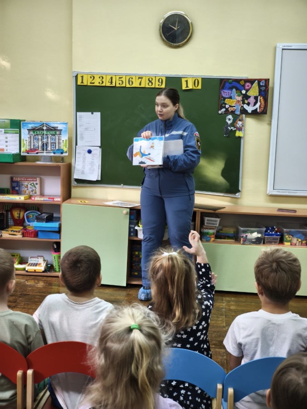 В преддверии наступления холодов нижегородские дошкольники повторили правила поведения на воде