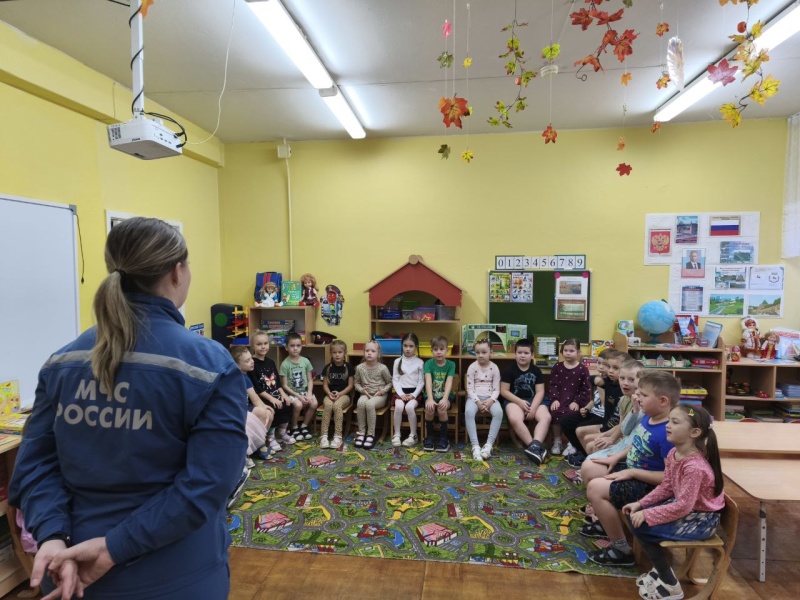 В преддверии наступления холодов нижегородские дошкольники повторили правила поведения на воде
