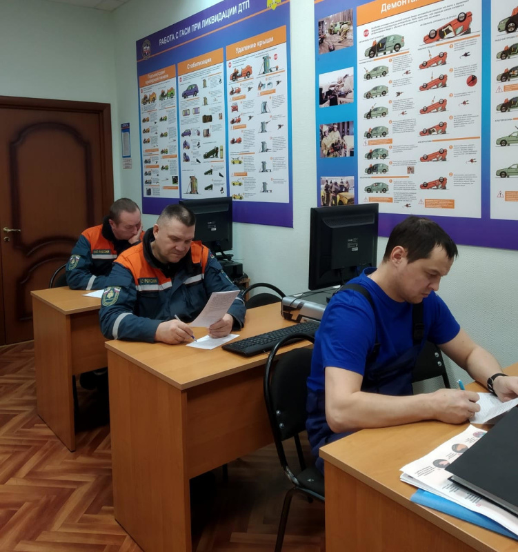 Спасатели Ненецкого АКАСЦ расширили свои представления о механизмах развития стресса