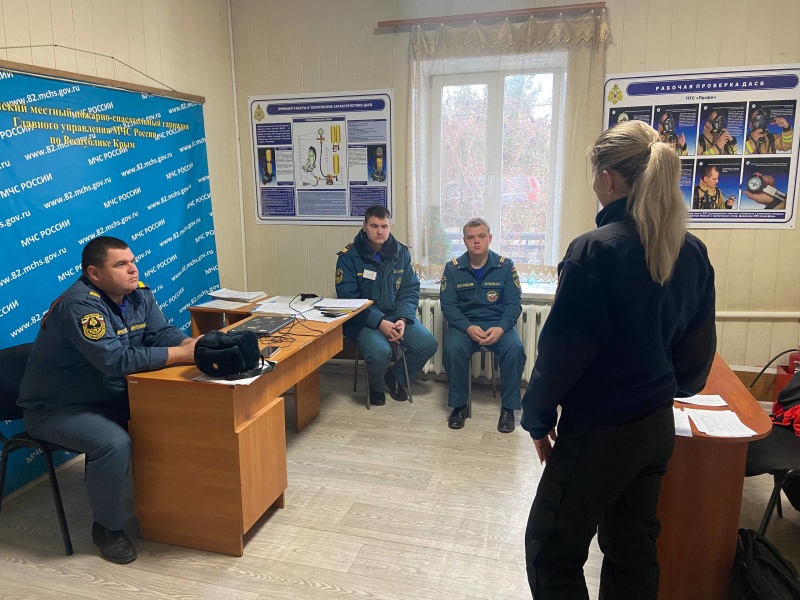 Психологи Крымского филиала проводят мероприятия по психологической подготовке личного состава.