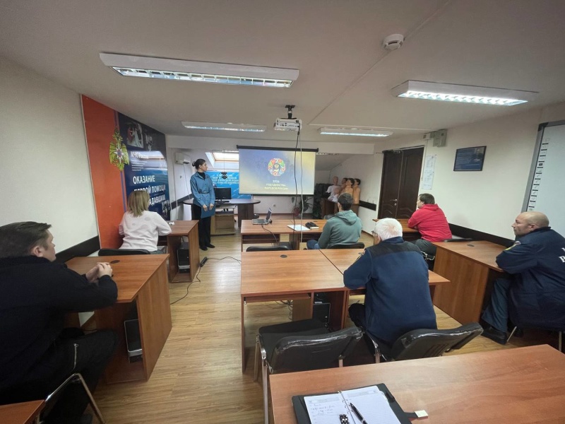 Специалисты Северо-Кавказского филиала провели занятие  по теме: «Год единства народов России»