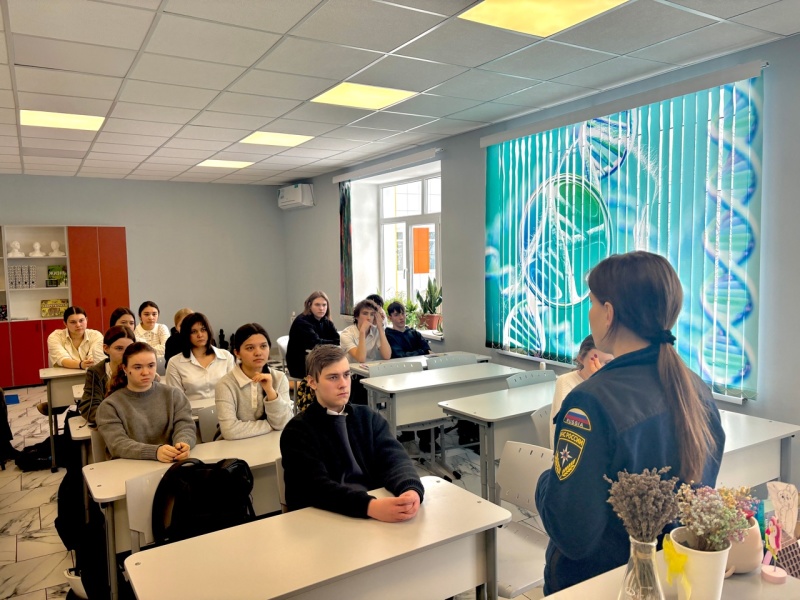 Психологи Южного филиала провели мастер-класс по оказанию первой помощи для учащихся 9 классов