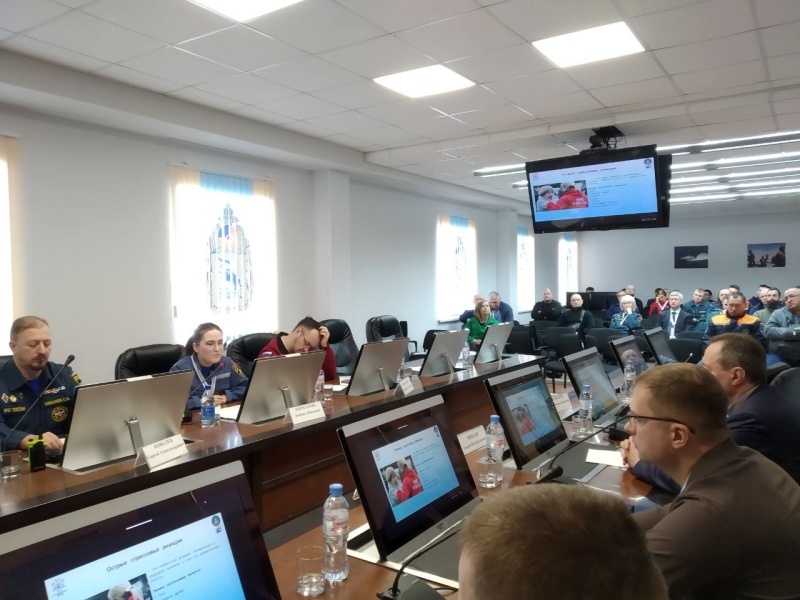 Психолог Северо-Западного филиала выступил на международной научно-практической конференции «Фестиваль водолазных профессий «Русский лед-2026»