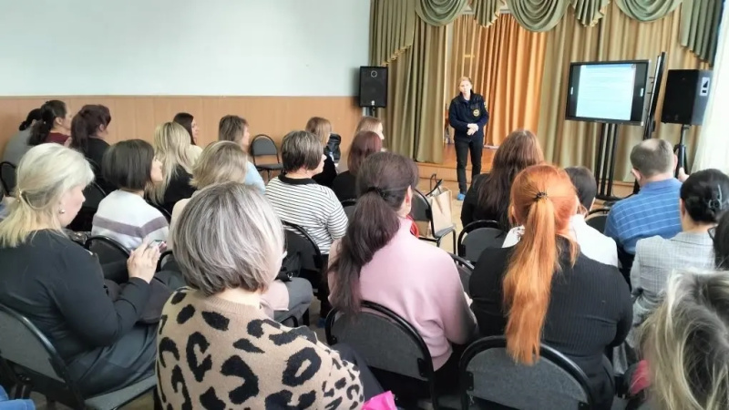 Психологи Южного филиала научили специалистов РСЧС организовывать работу психологической службы