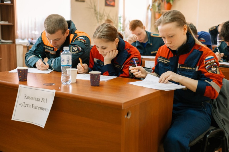 Северо-Западный федеральный округ провел отборочный этап студенческой лиги «Человеческий фактор»