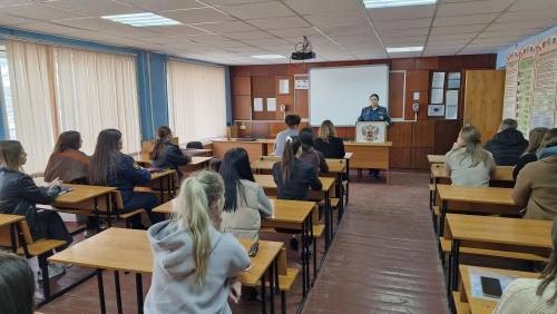 В Пензенской области проведен обучающий семинар-практикум для психологов Министерства здравоохранения