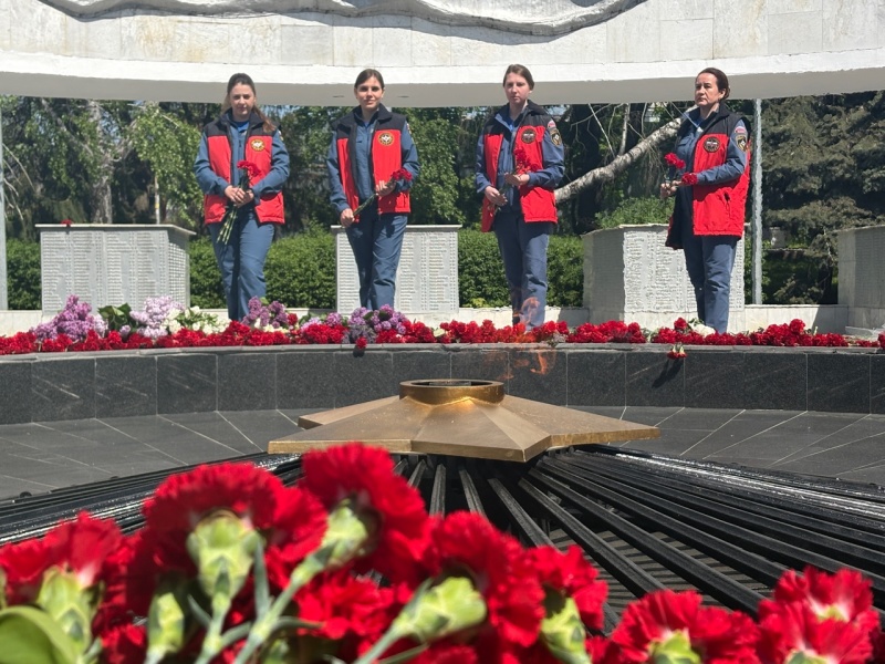 В преддверии Дня Победы специалисты Южного филиала почтили память героев Великой Отечественной войны