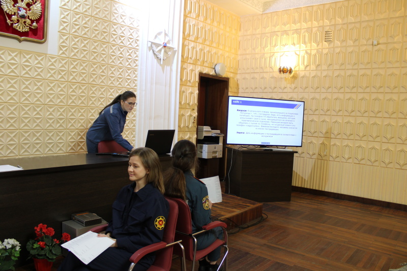 Специалист Северо-Западного филиала провела занятия с психологами РСЧС