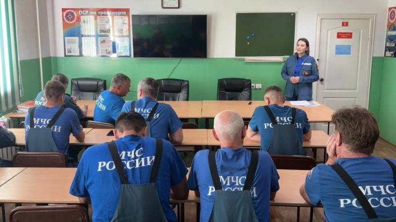 Специалист Дальневосточного филиала провел цикл занятий по психологической подготовке для спасателей Благовещенска
