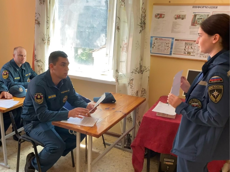 Психолог Крымского филиала ЦЭПП МЧС России провела мероприятия по психологической подготовке личного состава