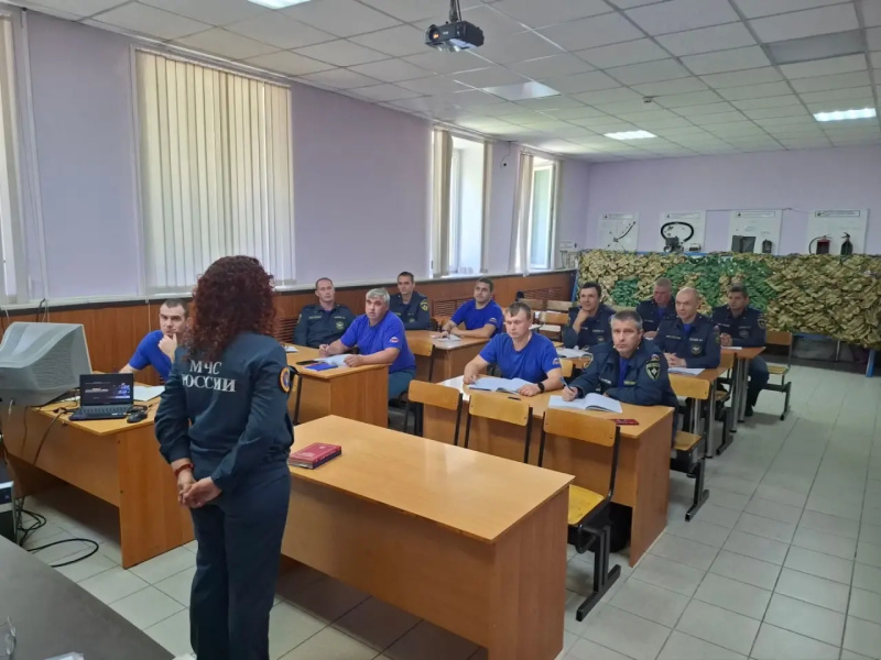 Психологи Сибирского филиала провели занятия по психологической подготовке для горноспасателей в Таштаголе и поселке Шерегеш