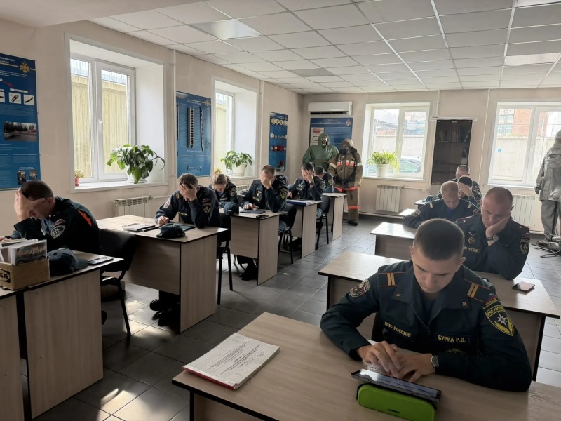 Психолог Сибирского филиала приняла участие в проведении социологических и социально-прикладных исследований в Специальном управлении ФПС №57 МЧС России
