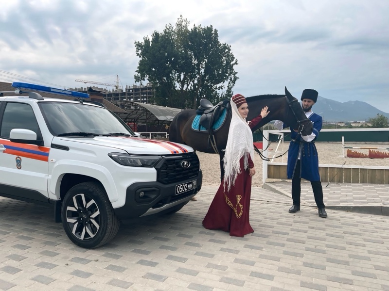 «В узорах народных – характер героев»: победители первого этапа фотоконкурса от ЦЭПП МЧС России в эти дни участвуют в финале
